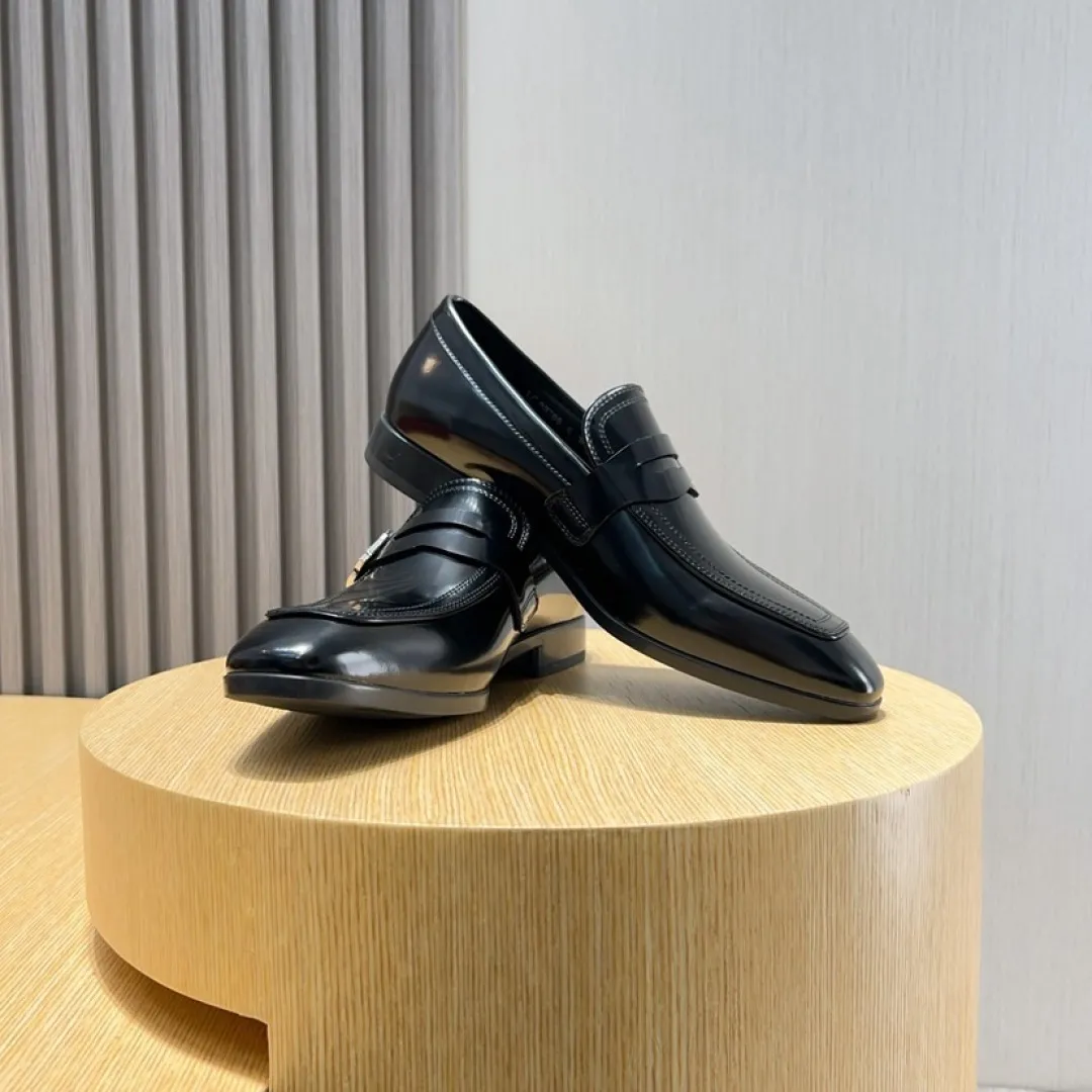 Factory P620💰🔥《Ferragamo》👏Latest•High-end top brand luxury~purchasing agent, top~quality. New fashionable business men's shoes🔜The uppers are made of original open-edge beaded cowhide➕cowhide·lining, with fine workmanship. The original stylish and soft combination wear-resistant and non-slip outsole is light and comfortable on the feet. The real thing looks better in real photos. Size: 38--44